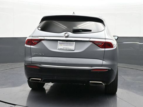Used 2023 Buick Enclave Essence AWD/4WD image 4