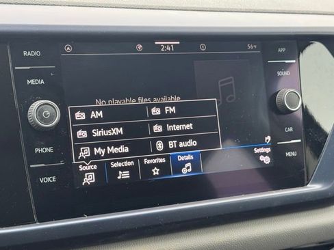 Used 2022 Volkswagen Taos SE image 12