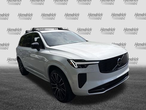 Used 2026 Volvo XC90 B6 Ultra w/ Protection Package Premier AWD/4WD image 2