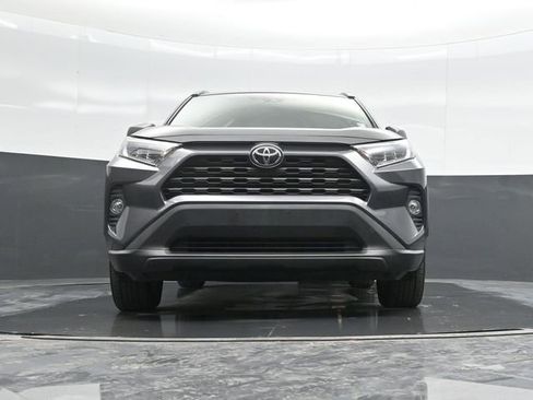 Used 2019 Toyota RAV4 XLE image 33
