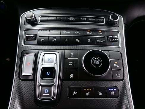 Certified 2023 Hyundai Santa Fe Calligraphy image 23