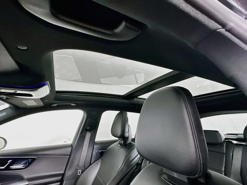 Used 2025 Mercedes-Benz GLC 300 4MATIC image 20