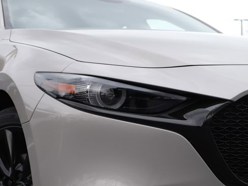 New 2026 MAZDA MAZDA3 2.5 S Hatchback w/ Premium Pkg image 25