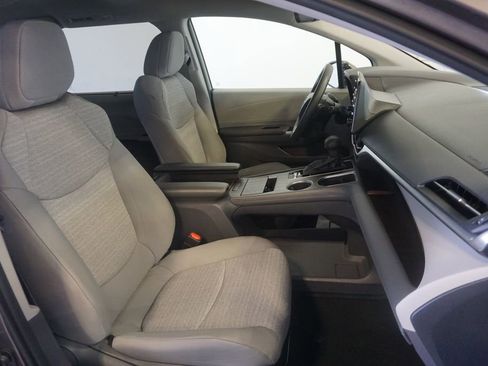 Used 2021 Toyota Sienna LE FWD image 19