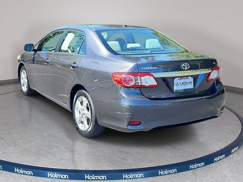 Used 2013 Toyota Corolla LE w/ Premium Pkg FWD image 4