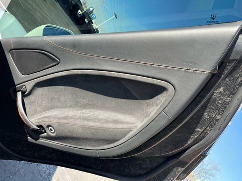 Used 2023 Maserati MC20 Spyder image 26