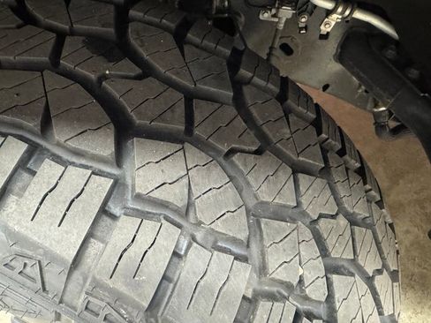 Certified 2023 Ford F150 Lariat image 29