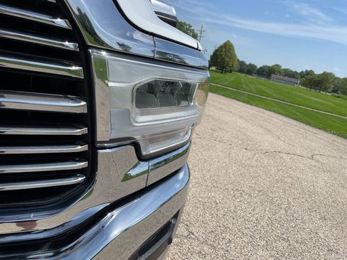 Used 2020 RAM 2500 Laramie AWD/4WD image 12