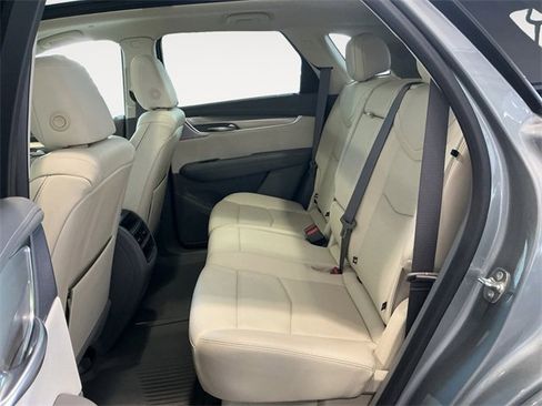 Certified 2024 Cadillac XT5 Premium Luxury w/ LPO, Floor Liner Package image 11
