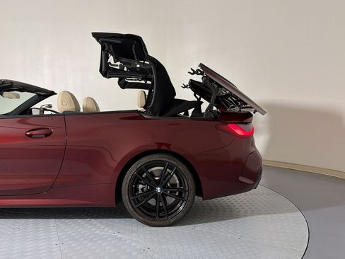 Used 2022 BMW 430i Convertible w/ M Sport Package RWD image 28