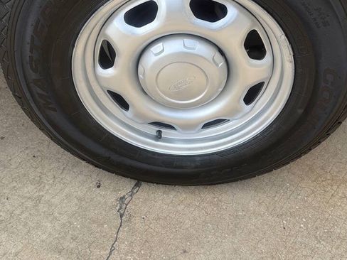 Used 2014 Ford F150 XL w/ Equipment Group 101A Mid RWD image 40
