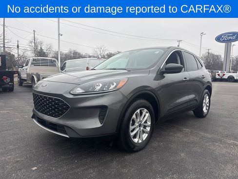 Used 2022 Ford Escape SE w/ Convenience Package AWD/4WD image 2