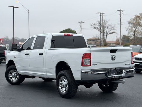 Used 2024 RAM 2500 Tradesman w/ Chrome Appearance Group image 8