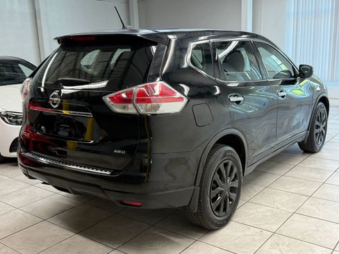 Used 2015 Nissan Rogue S AWD/4WD image 9