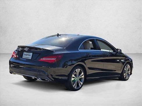 Used 2019 Mercedes-Benz CLA 250 image 3