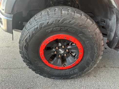 Used 2022 Ford F150 Raptor w/ Raptor 37 Performance Package AWD/4WD image 31