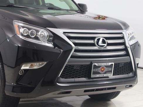 Used 2019 Lexus GX 460 Premium AWD/4WD image 40