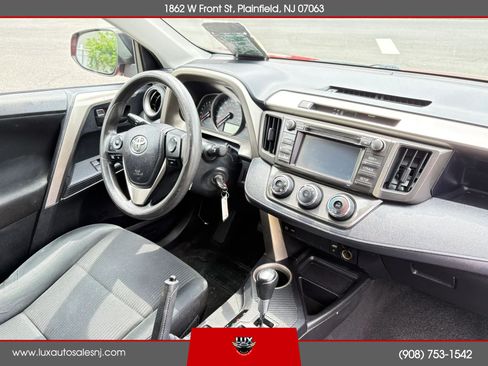 Used 2014 Toyota RAV4 LE AWD/4WD image 13