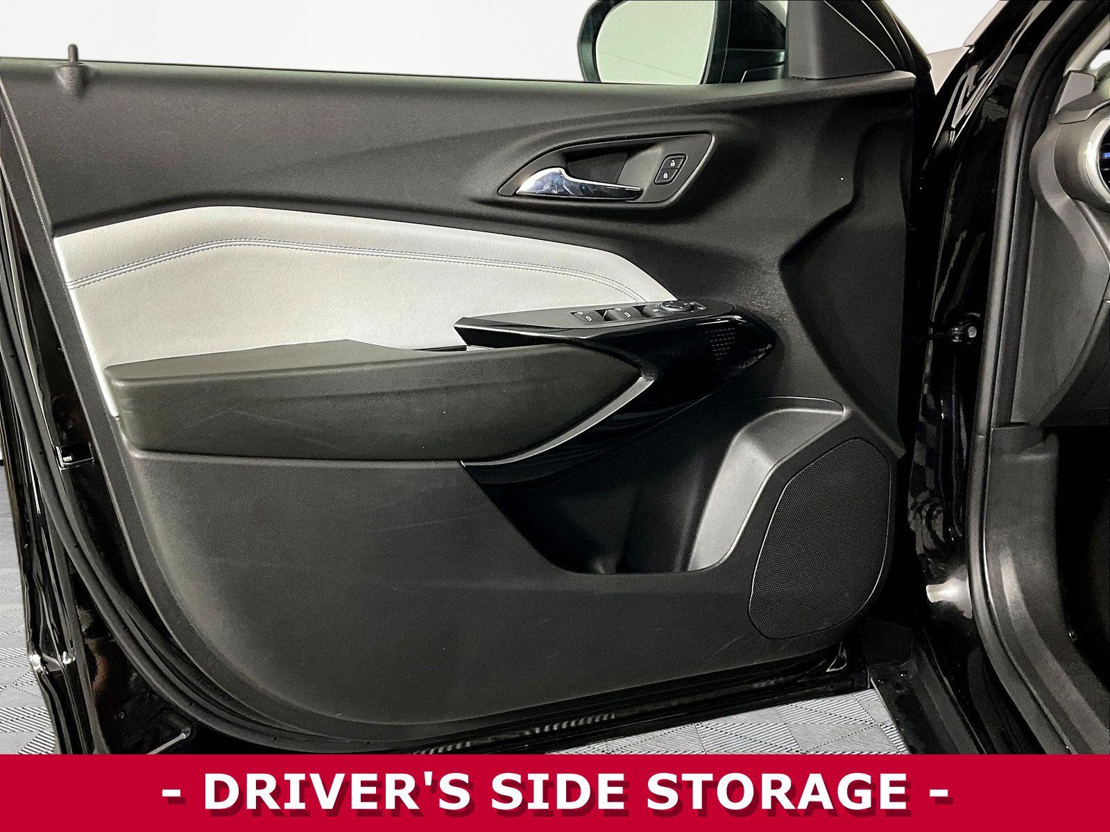 Used 2026 Chevrolet Trax LT FWD image 20