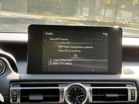 Used 2022 Lexus IS 300 AWD image 10