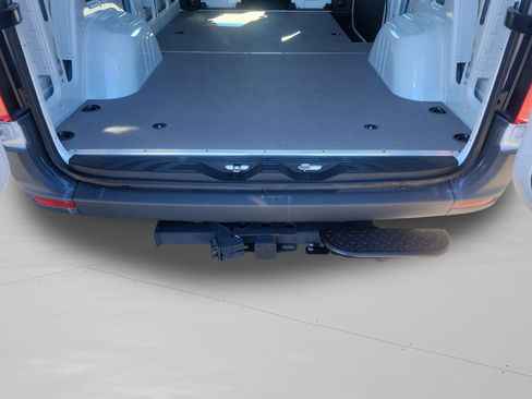 Used 2025 Mercedes-Benz Sprinter 2500 image 26