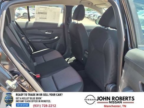 New 2026 Nissan Sentra SR w/ Floor Mat Package FWD image 17