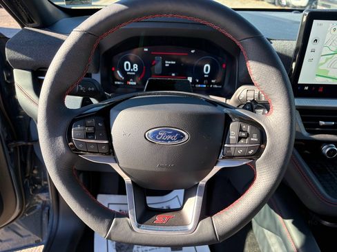 Used 2025 Ford Explorer ST w/ Sun And Sound Package image 18