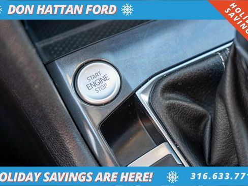 Used 2023 Volkswagen Tiguan SE image 11