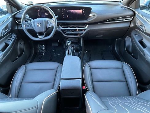 Certified 2024 Buick Envista Avenir image 26