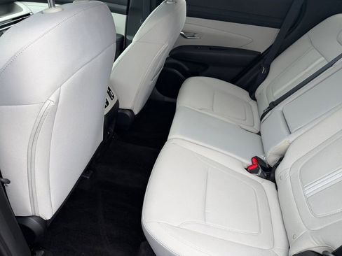 Used 2025 Hyundai Tucson SEL image 11