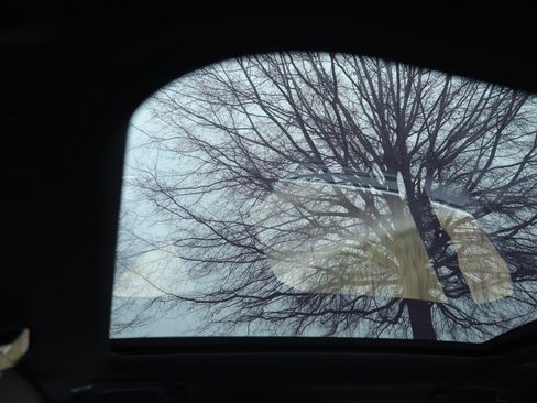 Certified 2025 BMW 530i image 21