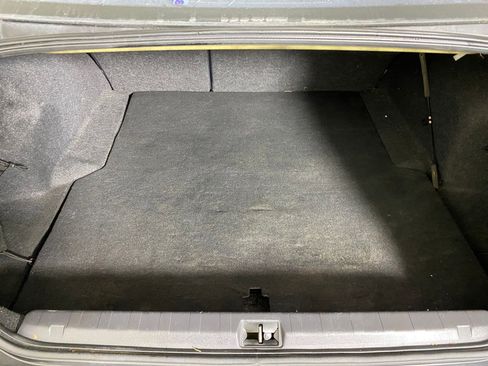 Used 2011 Subaru Legacy 2.5i Premium w/ All-Weather Pkg image 28