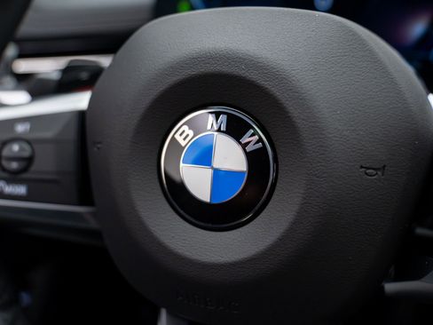 New 2026 BMW X1 xDrive28i w/ Technology Package image 23