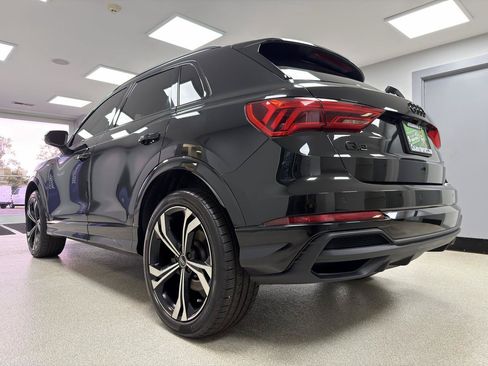 Used 2023 Audi Q3 2.0T Premium Plus w/ Premium Plus Package AWD/4WD image 5
