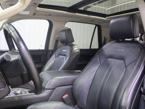 Used 2021 Ford Expedition Max Platinum image 9