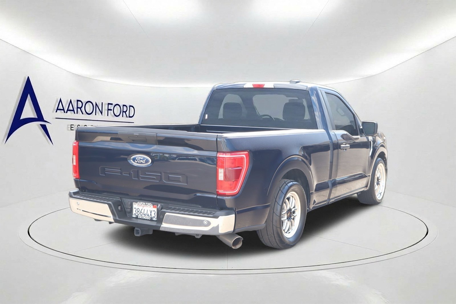 Used 2023 Ford F150 XLT w/ Equipment Group 301A Mid RWD image 4