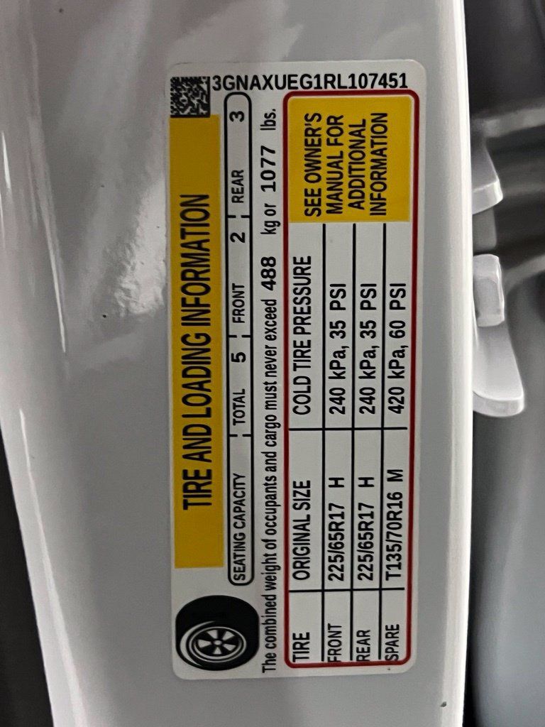 Certified 2024 Chevrolet Equinox LT w/ LPO, Floor Liner Package AWD/4WD image 35