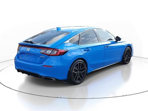 Used 2022 Honda Civic Sport Touring image 4