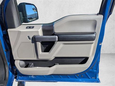 Used 2018 Ford F150 XLT image 23