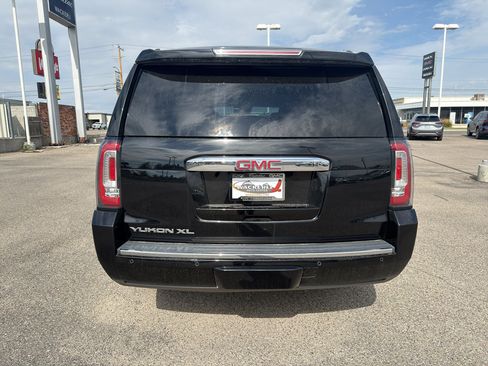 Certified 2019 GMC Yukon XL Denali AWD/4WD image 8