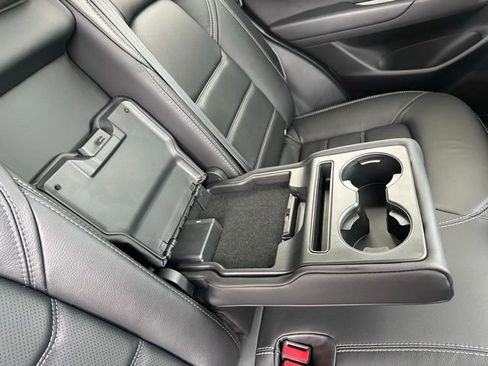 New 2025 MAZDA CX-5 AWD 2.5 S w/ Preferred Package image 32