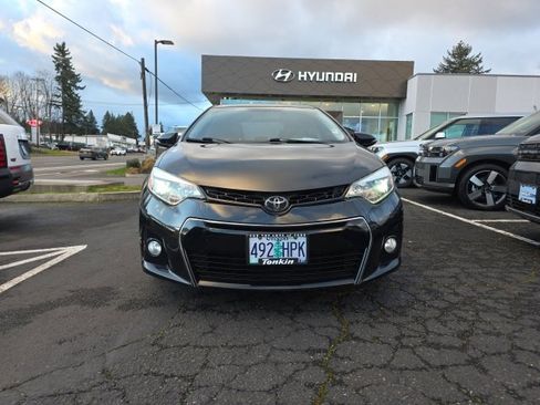 Used 2015 Toyota Corolla S image 4