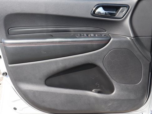 Used 2025 Dodge Durango GT AWD/4WD image 14