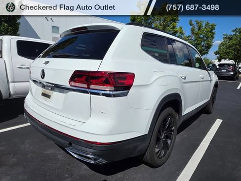 Used 2022 Volkswagen Atlas SE w/ Panoramic Sunroof Package FWD image 6