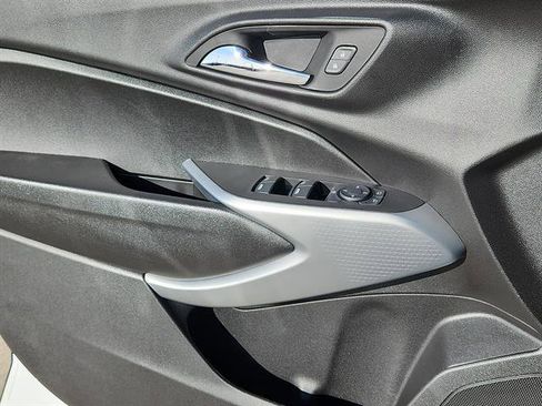 New 2026 Chevrolet Trax RS w/ Driver Confidence Package image 6