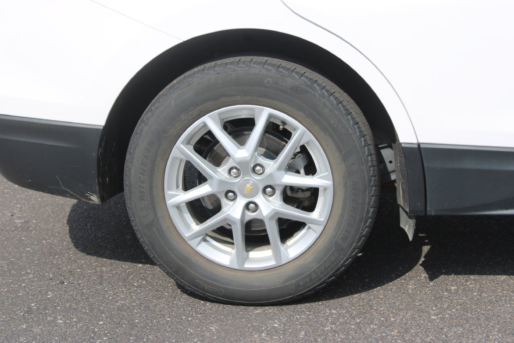Used 2022 Chevrolet Equinox LT FWD image 12