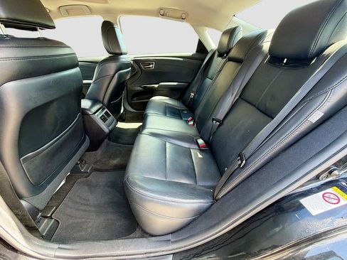 Used 2016 Toyota Avalon Touring FWD image 21