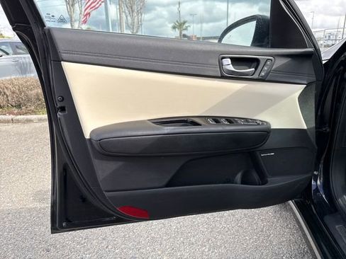 Used 2016 Kia Optima SX image 18