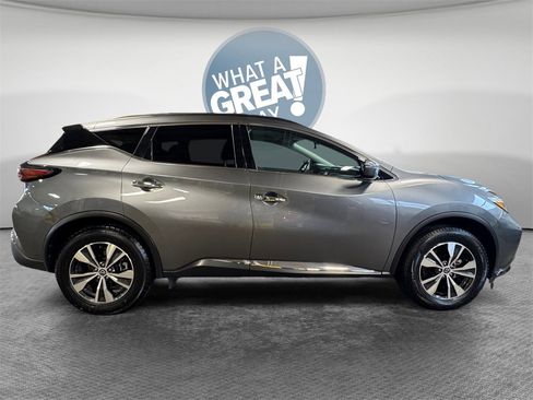 Used 2023 Nissan Murano SV image 2