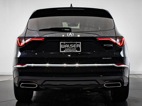 Used 2023 Acura MDX SH-AWD w/ Advance Package image 7